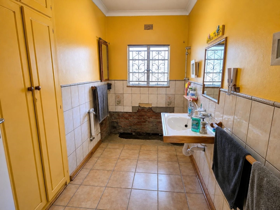 5 Bedroom Property for Sale in Wilgehof Free State